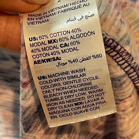 Chico's Vibrant Multi-Colored Duster Tee - Size 2 - Picture 12 of 13